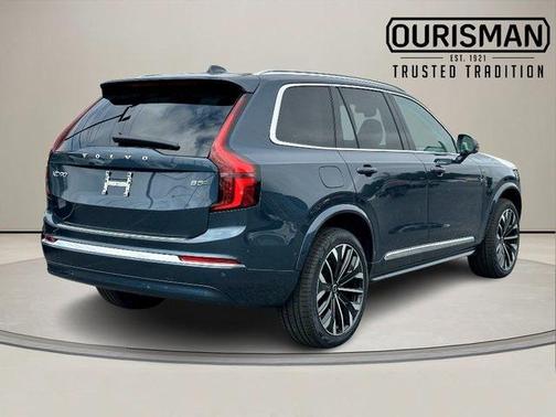 2026 Volvo XC90 B5 Ultra
