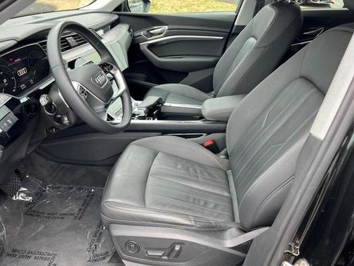 2021 Audi e-tron Premium