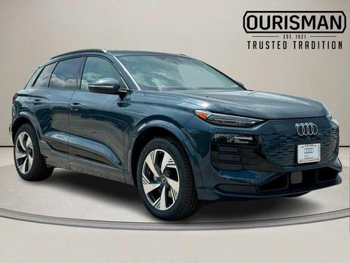 2025 Audi Q6 e-tron Premium Plus