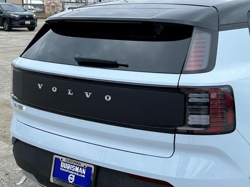 2026 Volvo EX30 Twin Motor Cross Country Ultra