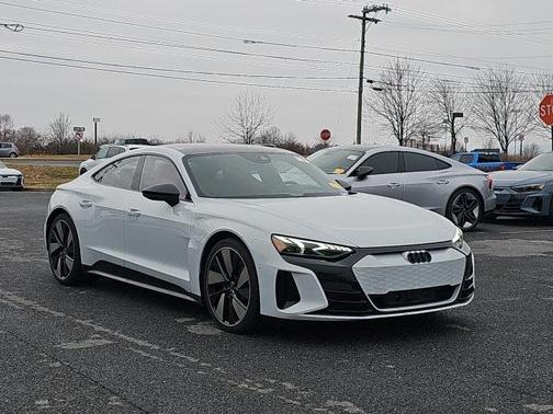 2023 Audi e-tron GT Prestige