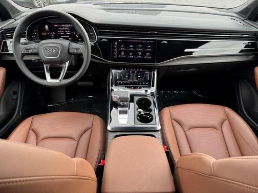 2023 Audi Q7 55 Prestige