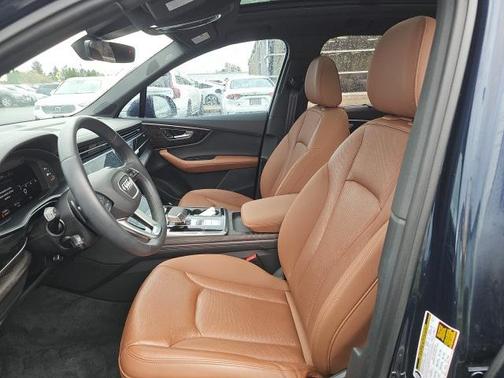 2023 Audi Q7 55 Prestige