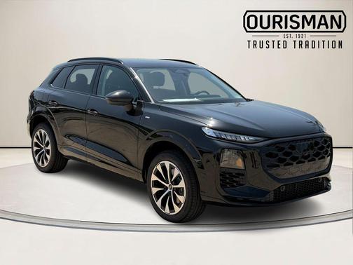 2026 Audi Q3 S line
