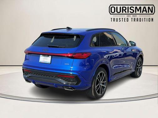 Ultra Blue Metallic 2026 Audi Q5 2.0T Prestige