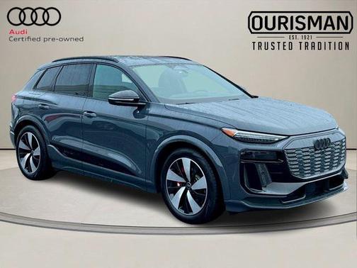 2025 Audi SQ6 e-tron Prestige