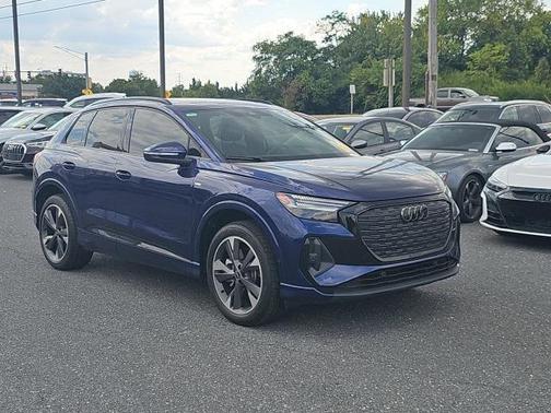 2024 Audi Q4 e-tron Prestige