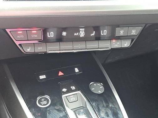 2024 Audi Q4 e-tron Prestige
