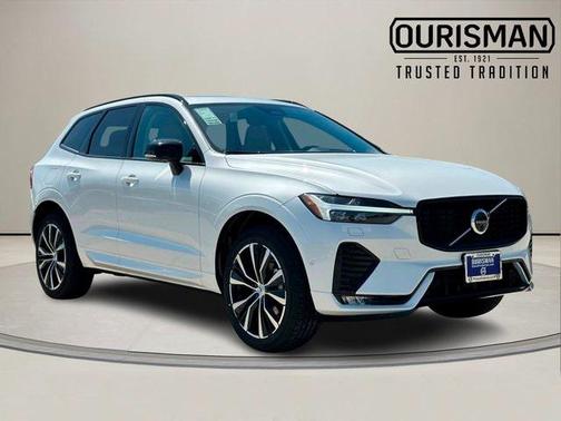 2025 Volvo XC60 B5 Plus