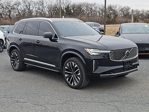 2025 Volvo XC90 Plug-In Hybrid T8 Ultra