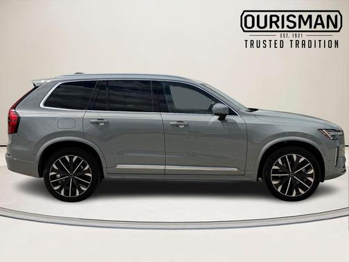 Vapour Gray Metallic 2026 Volvo XC90 B6 Plus 7-Seater