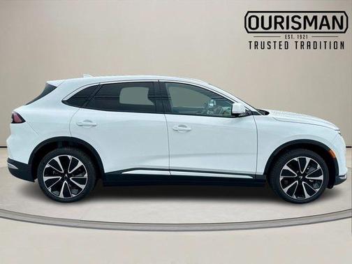 2025 VinFast VF 8 Plus