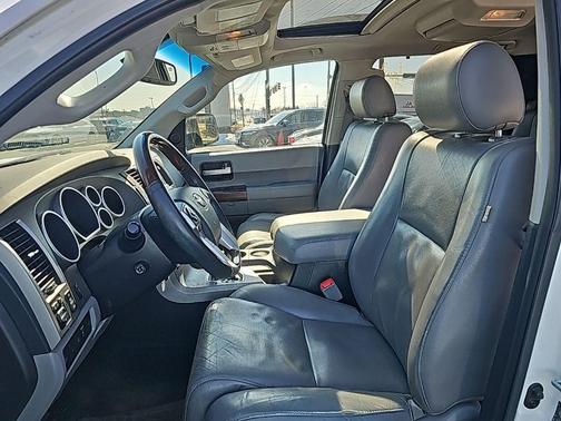 2014 Toyota Sequoia Platinum