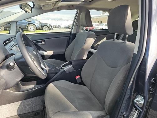 2013 Toyota Prius Three