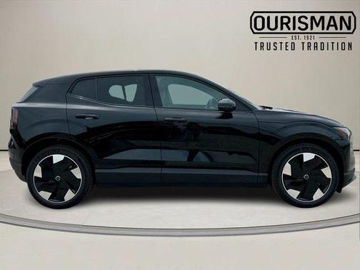 2025 Volvo EX30 Plus