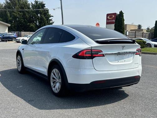 2020 Tesla Model X Long Range