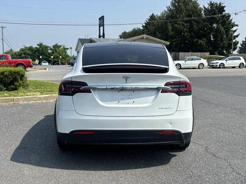2020 Tesla Model X Long Range