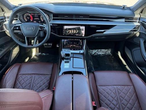 2023 Audi S8 4.0T