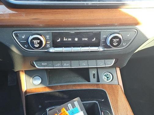 2024 Audi Q5 55 S line Premium Plus