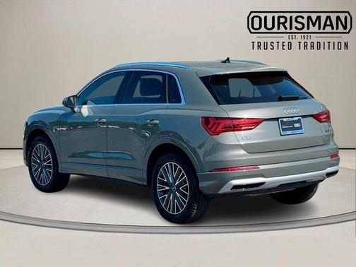 2022 Audi Q3 Premium