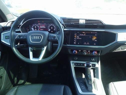 2022 Audi Q3 Premium