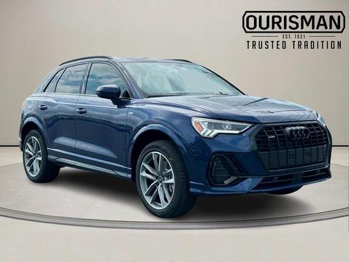 2025 Audi Q3 Premium 45 TFSI S line quattro Tiptronic