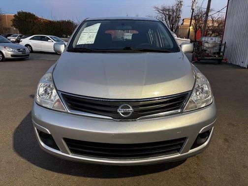 2012 Nissan Versa 1.8 S