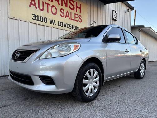2013 Nissan Versa 1.6 S