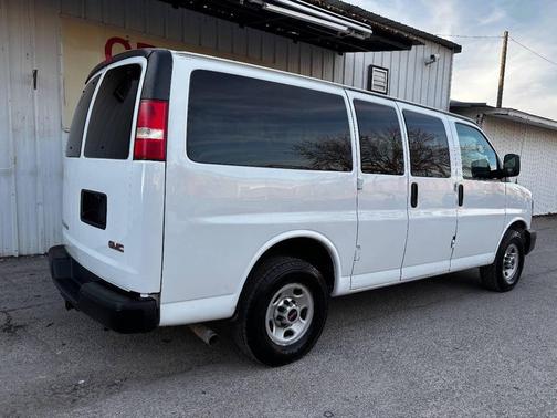2014 GMC Savana 3500 LS