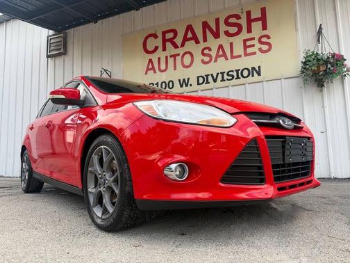 Race Red 2013 Ford Focus SE