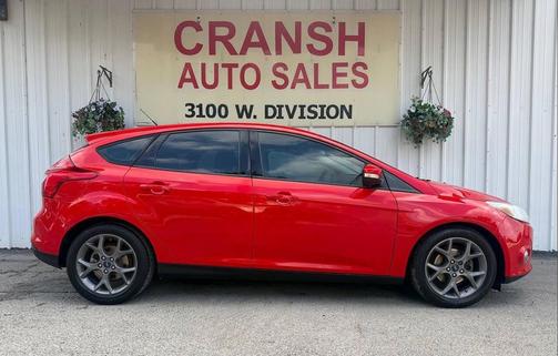Race Red 2013 Ford Focus SE