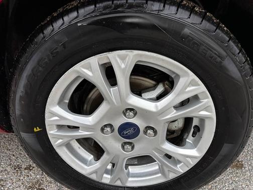 2016 Ford Fiesta SE
