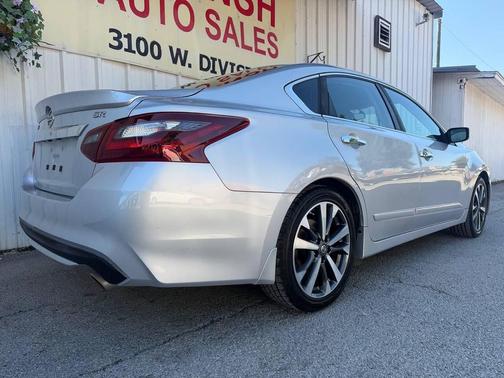Brilliant Silver 2017 Nissan Altima 2.5 SR