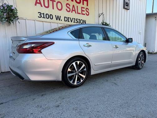 Brilliant Silver 2017 Nissan Altima 2.5 SR