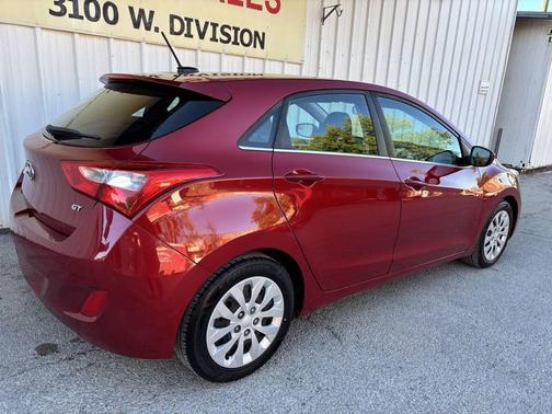 2017 Hyundai Elantra GT Base