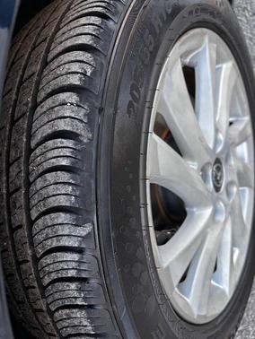 2015 Mazda Mazda5 Sport