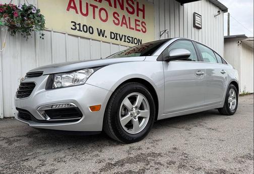 Silver Ice Metallic 2015 Chevrolet Cruze 1LT