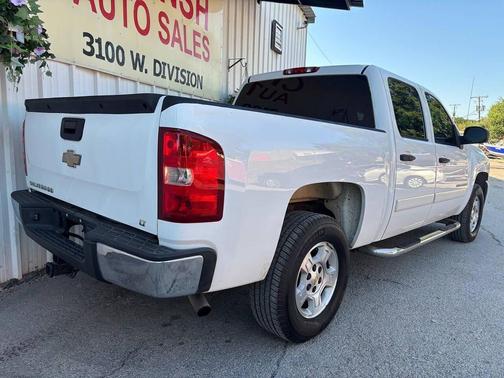Off White 2008 Chevrolet Silverado 1500 LT1 Crew Cab