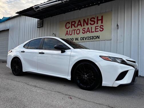 2019 Toyota Camry SE