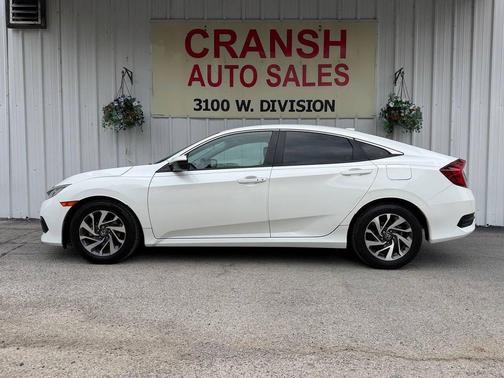 White 2018 Honda Civic EX