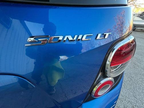 2016 Chevrolet Sonic LT