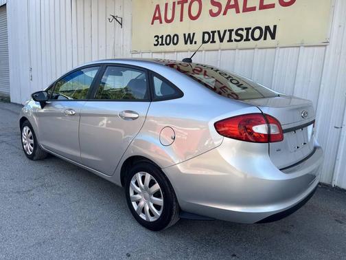 2013 Ford Fiesta SE