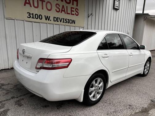 2010 Toyota Camry LE
