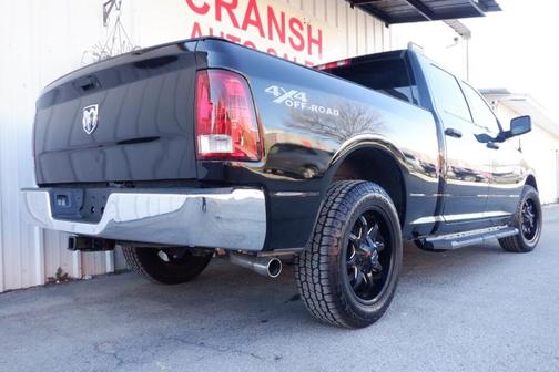 Photo 3 of 32 of 2013 RAM 1500 Tradesman