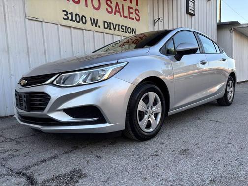 2018 Chevrolet Cruze LS