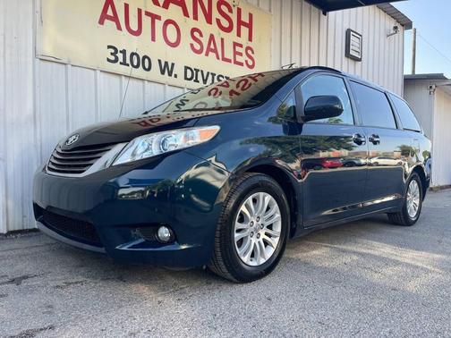 2011 Toyota Sienna XLE