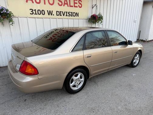 2001 Toyota Avalon XL