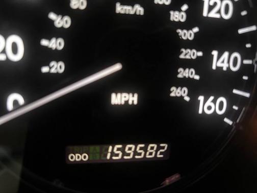 2005 Toyota Avalon XLS