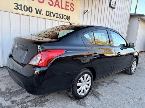2015 Nissan Versa 1.6 S