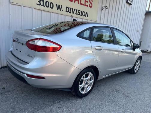 2015 Ford Fiesta SE